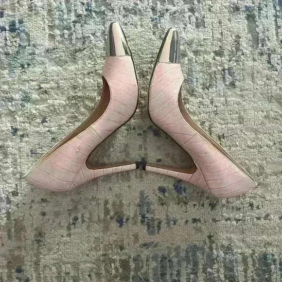 Like New Attitude pump by Jay Manuel size  9 - Picture 7 of 10